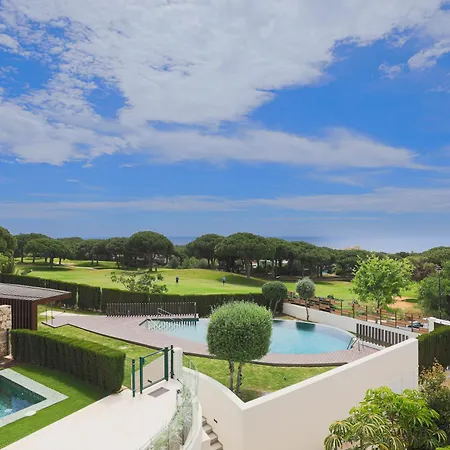 R14 Modern With Fantastic Sea Views Apartment *