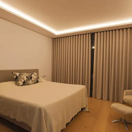 R14 Modern With Fantastic Sea Views Apartment